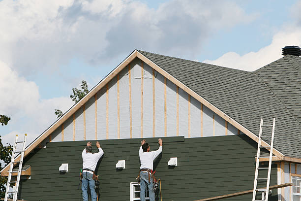 Professional Wood Siding technician working in Rising Sun, IN